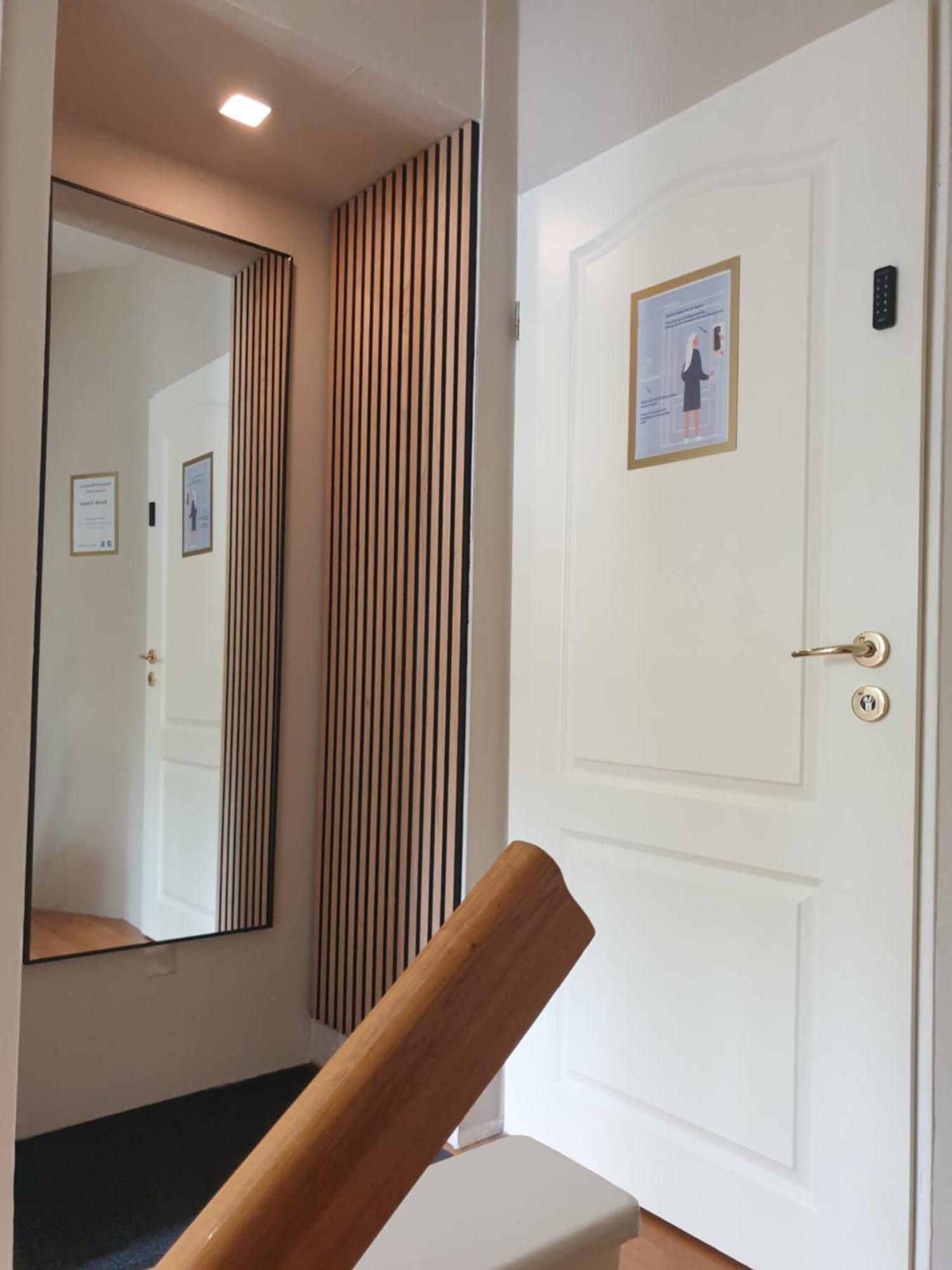 Miet-Kamp Ruhig, Zentral, Nahe Messe, Ausgefallenes Design 2 Schlafzimmer Берлин Экстерьер фото